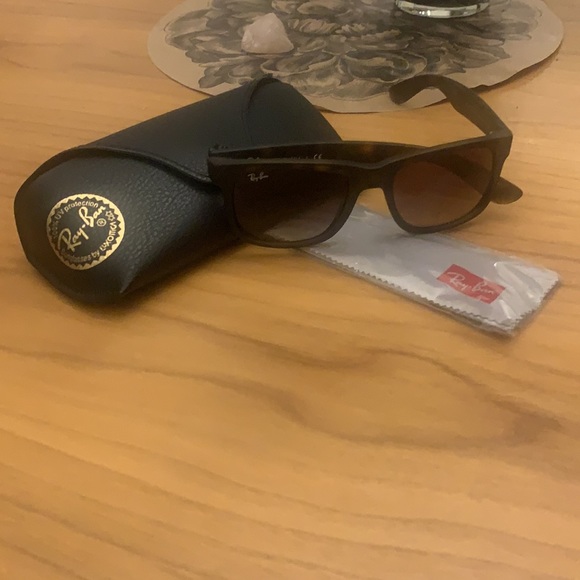 Ray-ban Sunglasses (Justin) - Picture 3 of 4